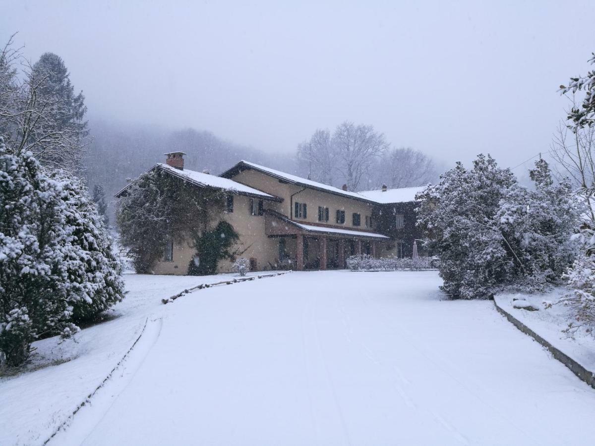 Antica Cascina Del Medico Muzzano Exterior foto